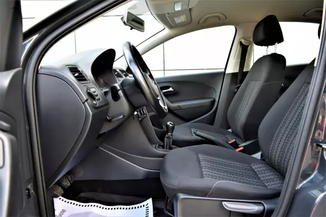 Volkswagen Polo 2016