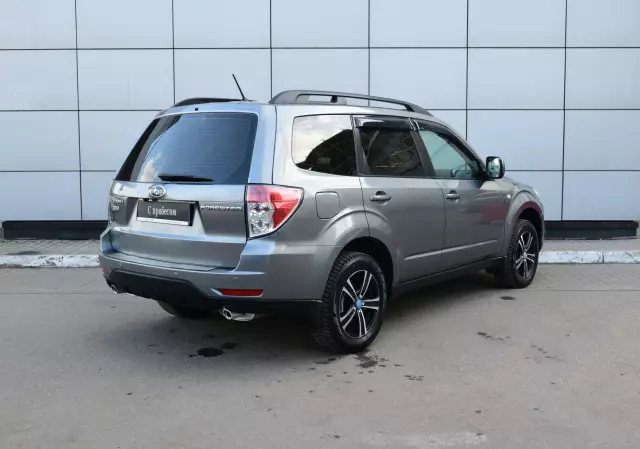 Subaru Forester 2010