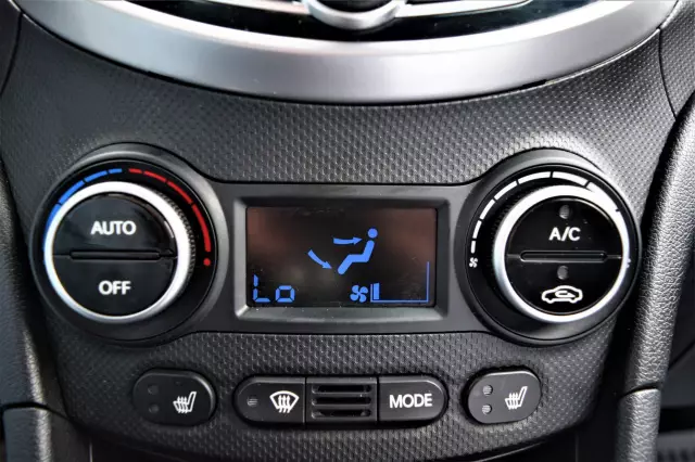 Hyundai Solaris 2015
