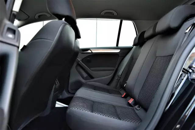 Volkswagen Golf 2011