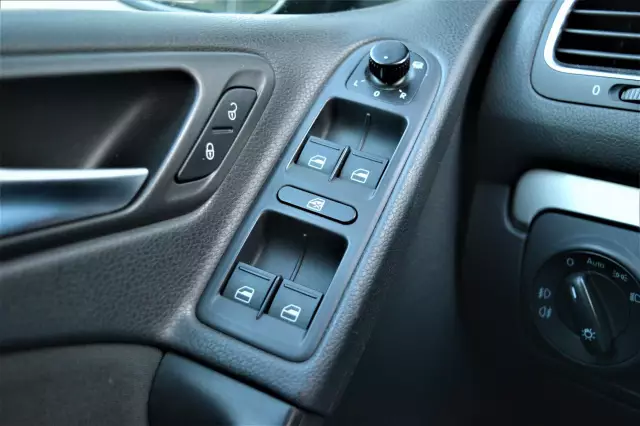 Volkswagen Golf 2011