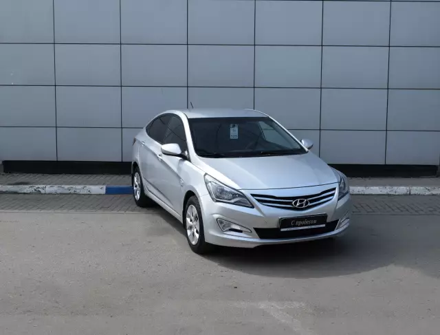 Hyundai Solaris 2015