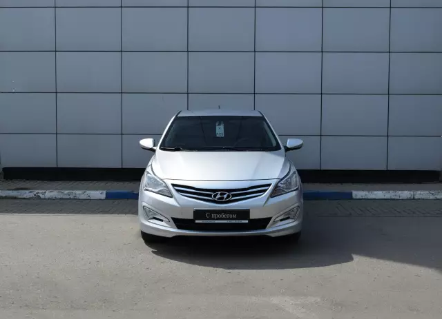 Hyundai Solaris 2015