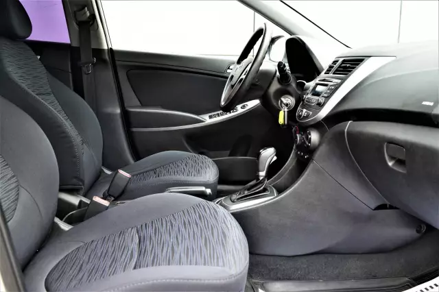 Hyundai Solaris 2015