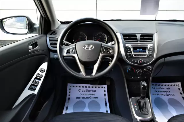Hyundai Solaris 2015