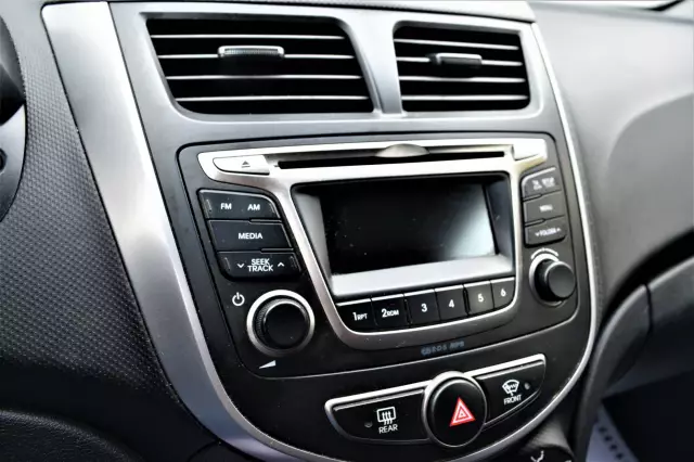 Hyundai Solaris 2015