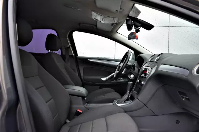 Ford Mondeo 2012