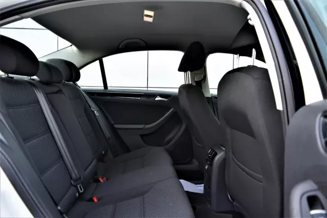 Volkswagen Jetta 2016