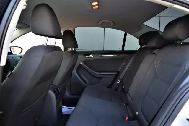 Volkswagen Jetta 2013