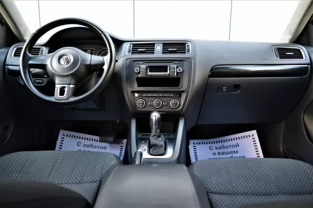 Volkswagen Jetta 2013