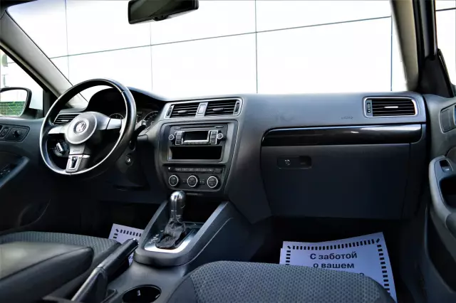 Volkswagen Jetta 2013