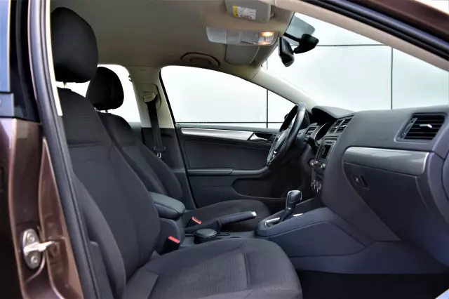 Volkswagen Jetta 2015
