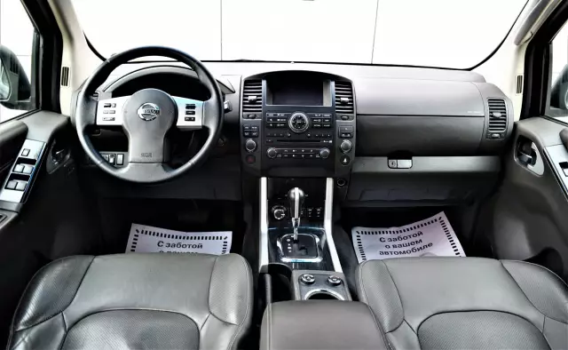 Nissan Pathfinder 2013