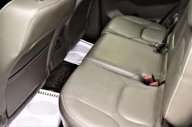 Nissan Pathfinder 2013