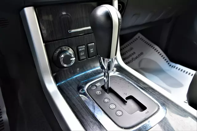 Nissan Pathfinder 2013