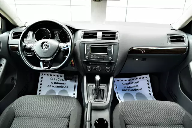 Volkswagen Jetta 2015
