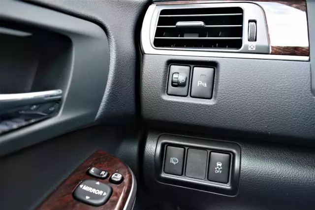 Toyota Camry 2017
