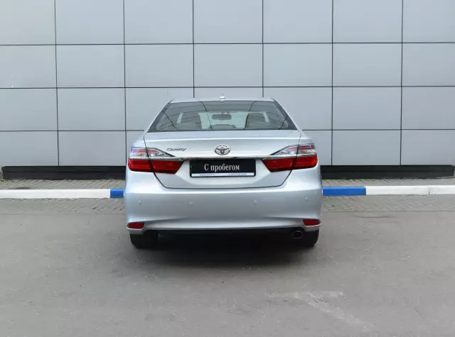 Toyota Camry 2017