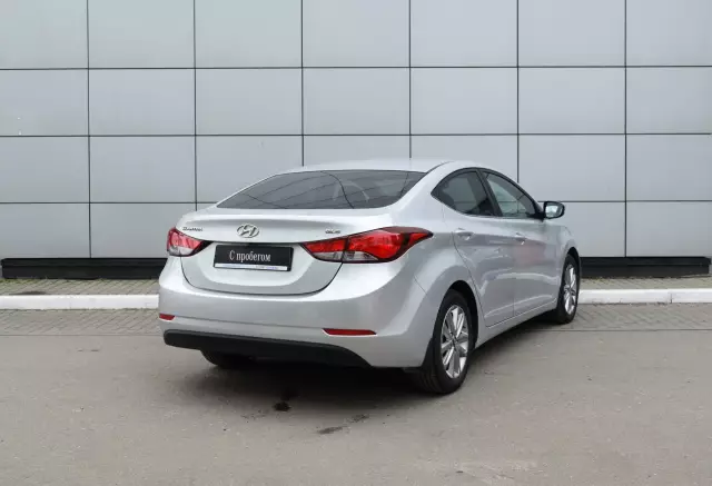 Hyundai Elantra 2013