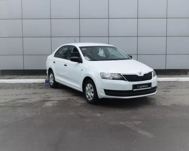 Skoda Rapid 2015