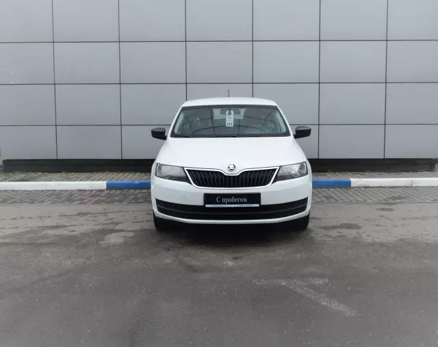 Skoda Rapid 2015