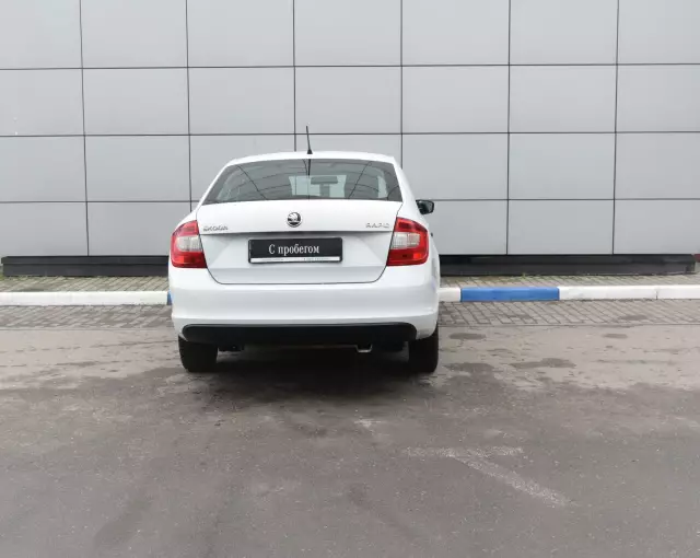Skoda Rapid 2015