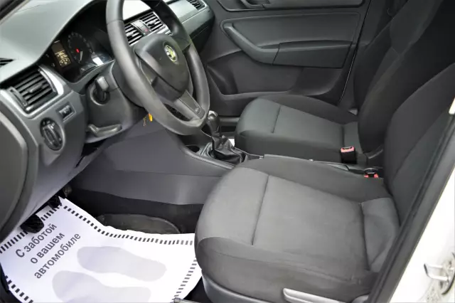 Skoda Rapid 2015