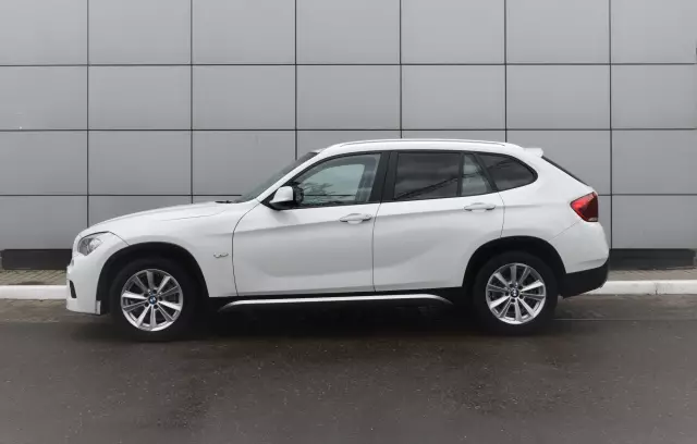 BMW X1 2011