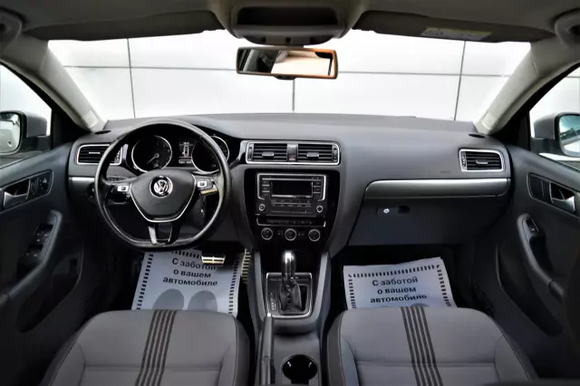 Volkswagen Jetta 2016