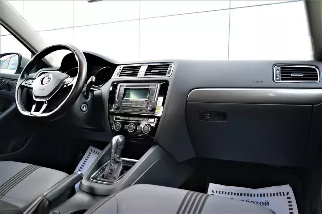 Volkswagen Jetta 2016