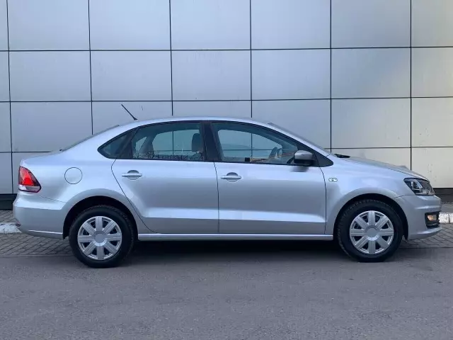 Volkswagen Polo 2016
