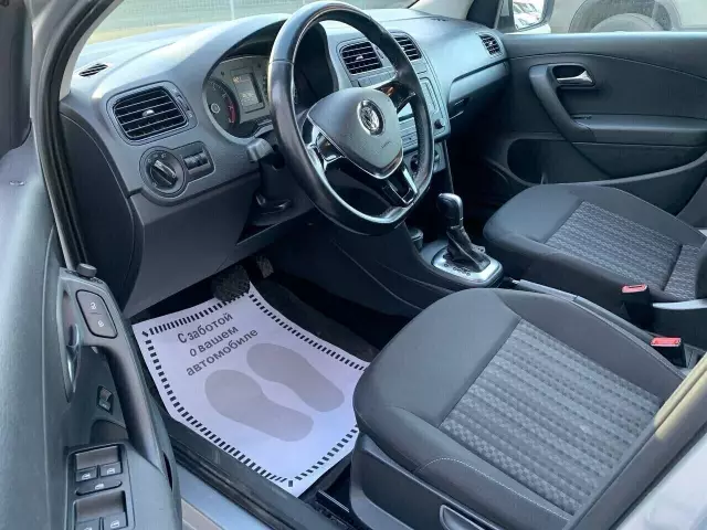 Volkswagen Polo 2016