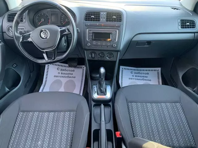 Volkswagen Polo 2016
