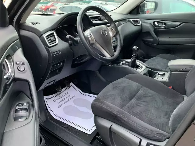 Nissan X-Trail 2015
