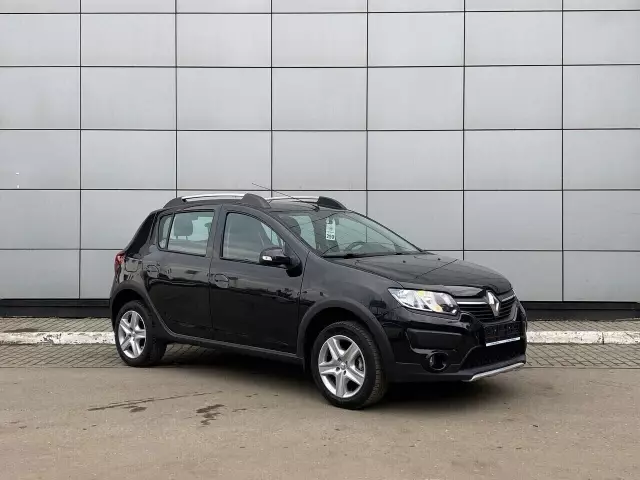 Renault Sandero 2015
