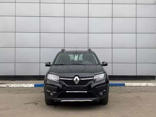 Renault Sandero 2015