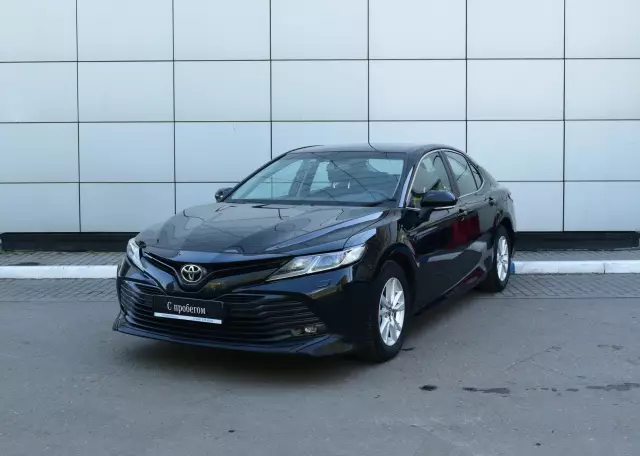 Toyota Camry 2020