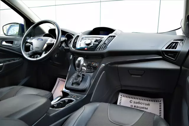 Ford Kuga 2016