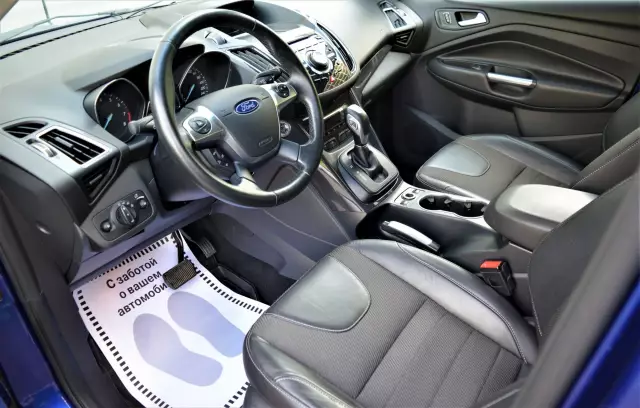 Ford Kuga 2016