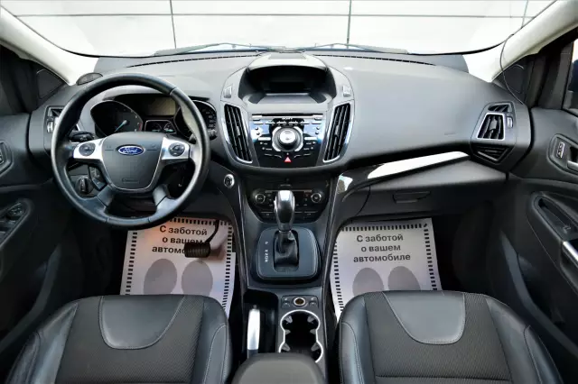 Ford Kuga 2016