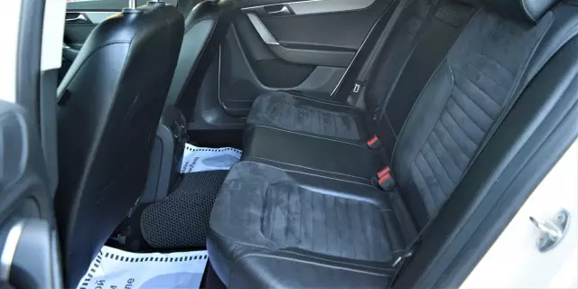 Volkswagen Passat 2011