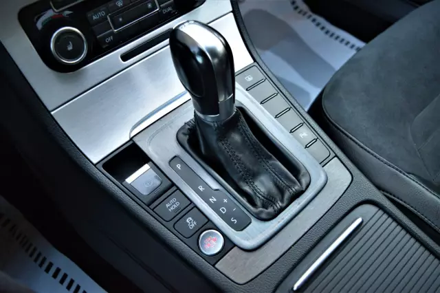 Volkswagen Passat 2011