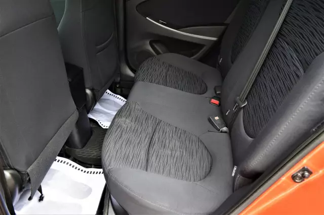 Hyundai Solaris 2015