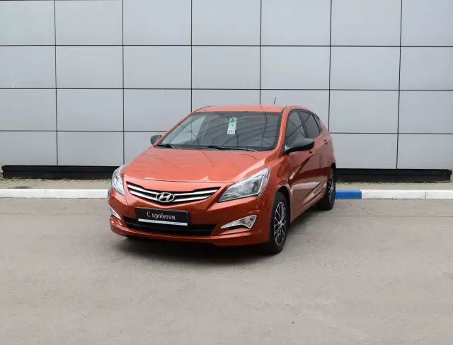Hyundai Solaris 2015