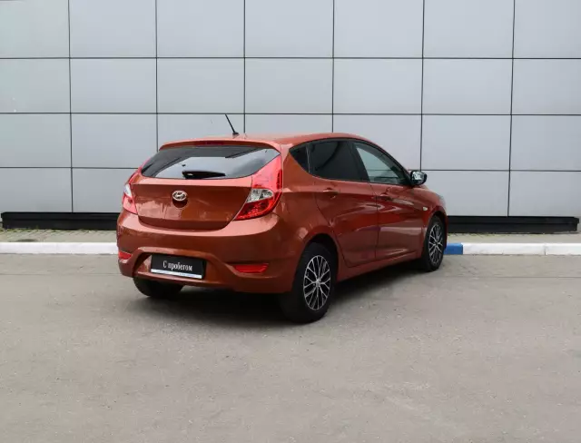 Hyundai Solaris 2015
