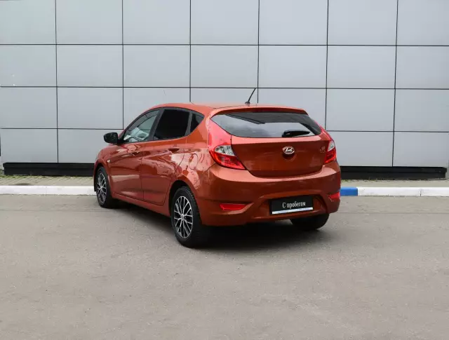 Hyundai Solaris 2015