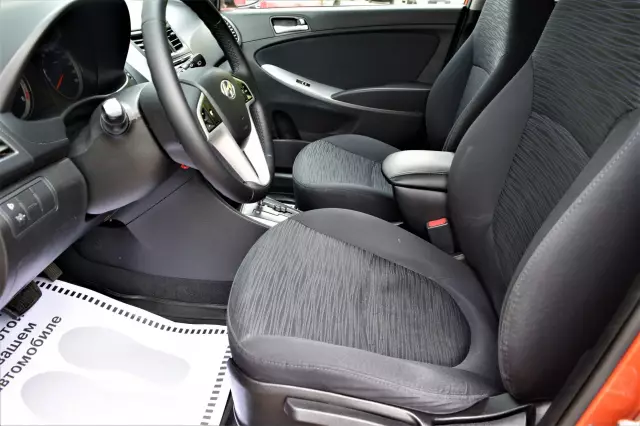 Hyundai Solaris 2015