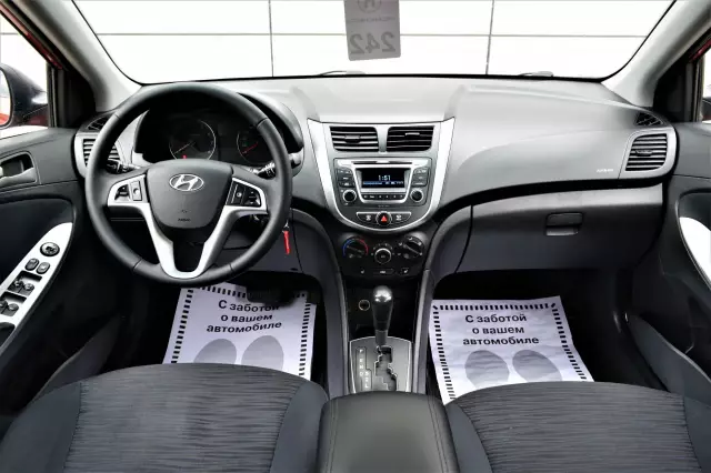 Hyundai Solaris 2015