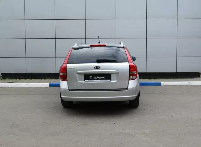 Kia Ceed 2012