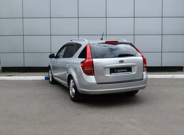 Kia Ceed 2012